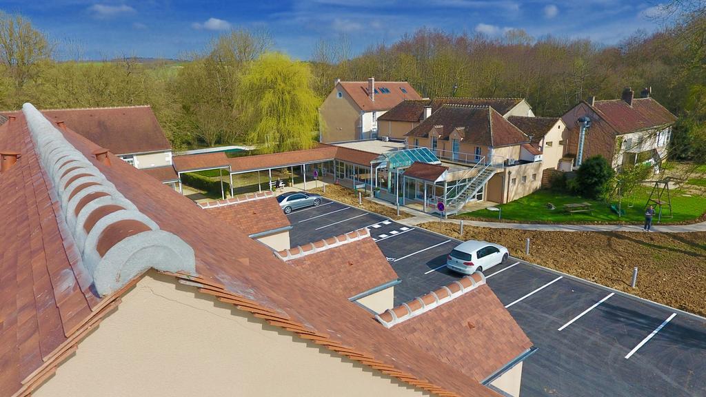 Logis Hotel Restaurant Le Moulin De La Coudre Venoy ภายนอก รูปภาพ